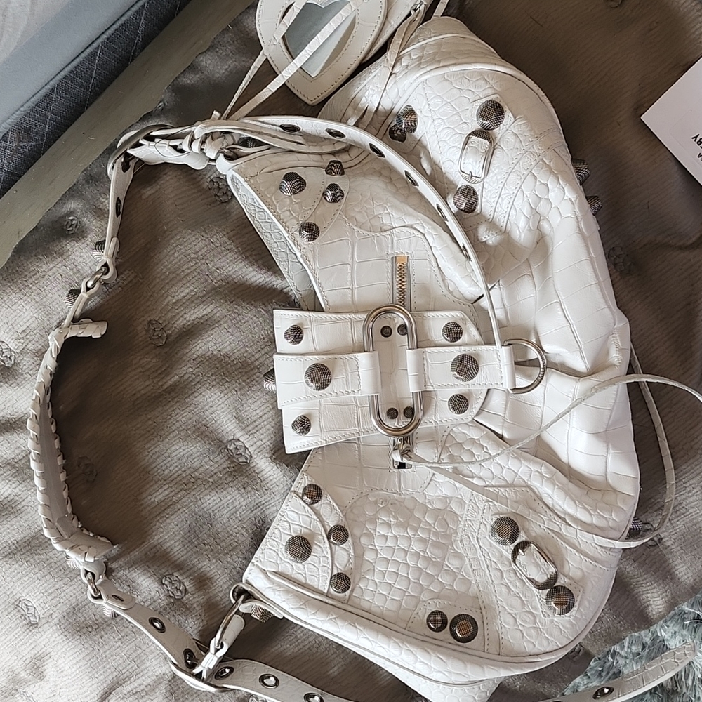 Balenciaga Calfskin Crocodile Embossed Medium Le Cagole Shoulder Bag White